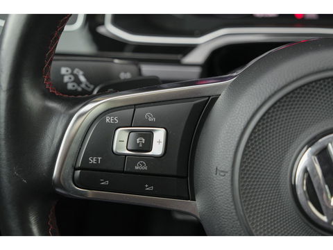 Volkswagen Polo 2.0 TSI GTI 200pk DSG Panoramadak Virtual cockpit Full led Maxton bodykit 18" LMV