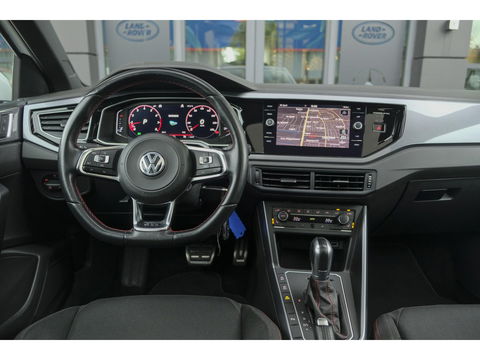 Volkswagen Polo 2.0 TSI GTI 200pk DSG Panoramadak Virtual cockpit Full led Maxton bodykit 18" LMV