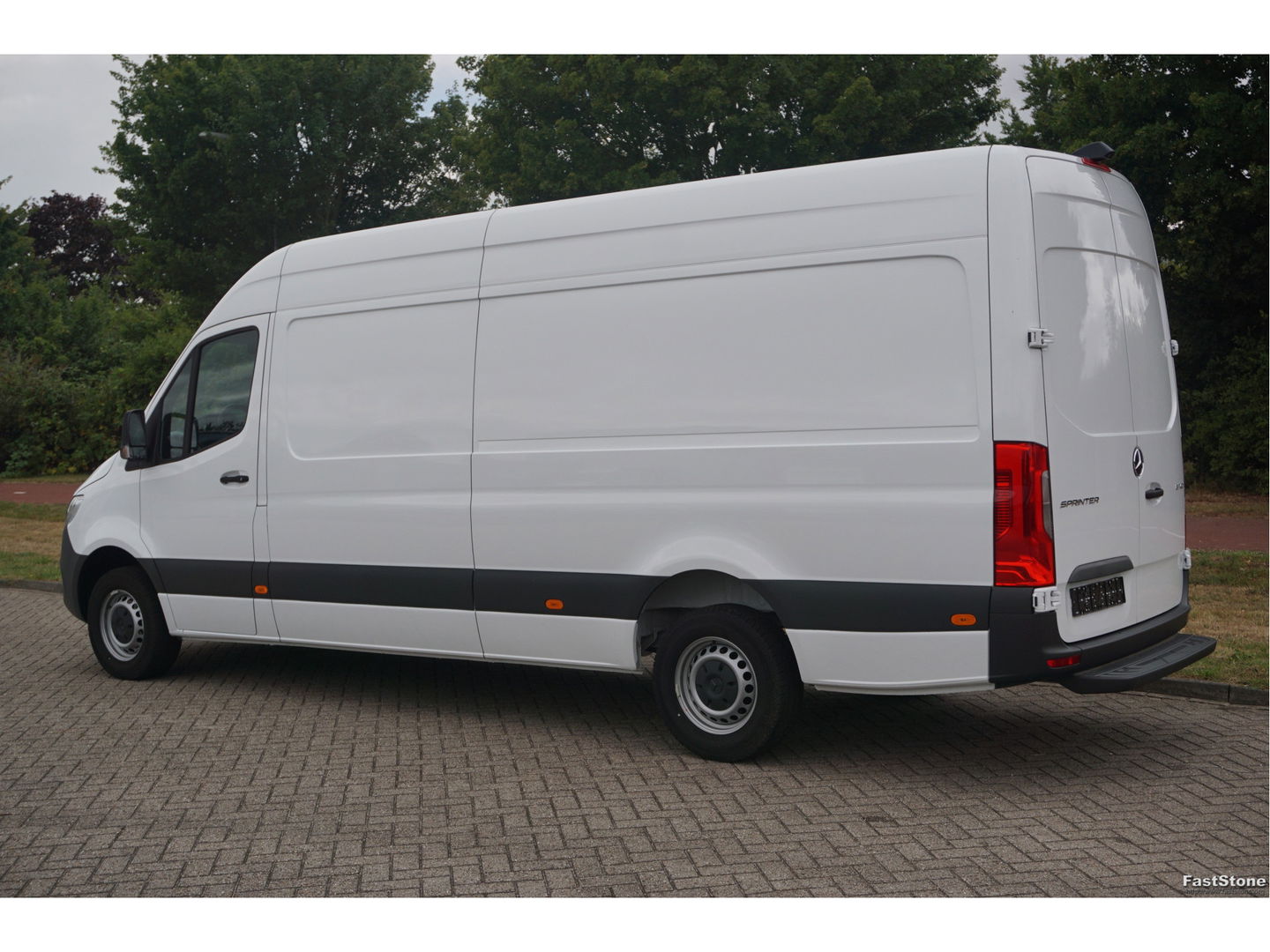 Mercedes-Benz Sprinter 317CDI L3H2 AUT BPM Vrij Mbux Apple CP/Android A, Cam, 270° Deur, Betimmering!! NR. A04*