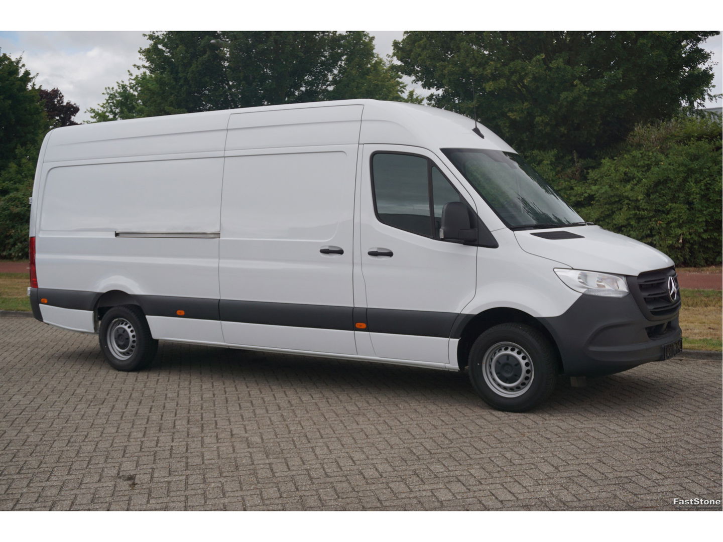 Mercedes-Benz Sprinter 317CDI L3H2 AUT BPM Vrij Mbux Apple CP/Android A, Cam, 270° Deur, Betimmering!! NR. A04*