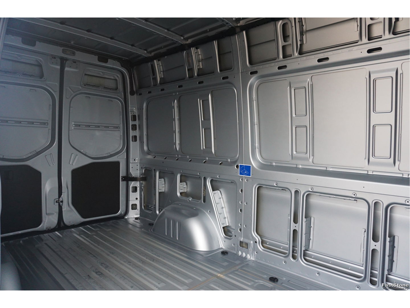 Mercedes-Benz Sprinter 317CDI Pro L2H2 BPM VRIJ!! 10.25" Mbux Cam, Gev. Stoel, 3.5T Trekgewicht, LED!! NR. A01*