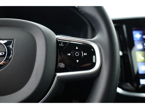Volvo V60 2.0 T6 Recharge AWD R-Design | Long Range | Stoel- & Stuurverw. | Apple Carplay | Sportstoelen |