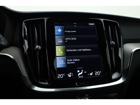 Volvo V60 2.0 T6 Recharge AWD R-Design | Long Range | Stoel- & Stuurverw. | Apple Carplay | Sportstoelen |