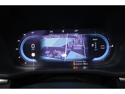 Volvo XC60 2.0 T8 Plug-in hybrid AWD Ultimate Black Edition | Luchtvering | Elek. Trekhaak | HUD | B&W |