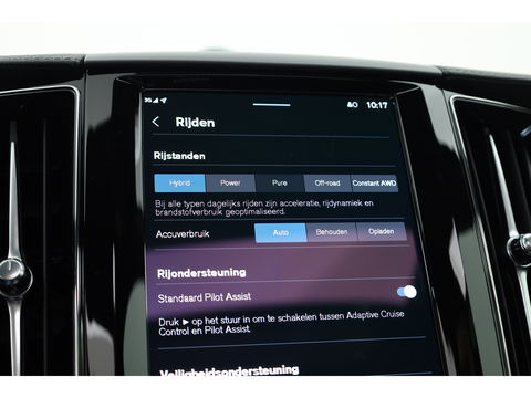 Volvo XC60 2.0 T8 Plug-in hybrid AWD Ultimate Black Edition | Luchtvering | Elek. Trekhaak | HUD | B&W |