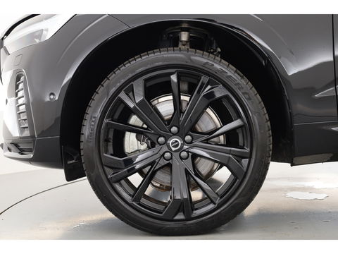 Volvo XC60 2.0 T8 Plug-in hybrid AWD Ultimate Black Edition | Luchtvering | Elek. Trekhaak | HUD | B&W |