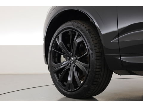 Volvo XC60 2.0 T8 Plug-in hybrid AWD Ultimate Black Edition | Luchtvering | Elek. Trekhaak | HUD | B&W |