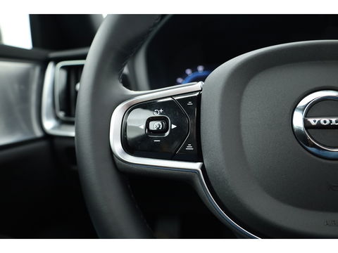 Volvo V60 2.0 T8 Plug-in hybrid AWD Polestar Engineered | B&W | HUD | ACC | 360 Cam | Trekhaak | Stuur- & 4x stoelverw. |