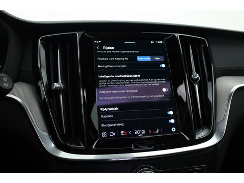 Volvo V60 2.0 T8 Plug-in hybrid AWD Polestar Engineered | B&W | HUD | ACC | 360 Cam | Trekhaak | Stuur- & 4x stoelverw. |