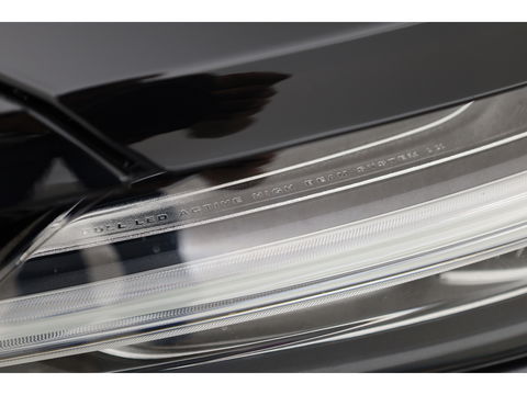 Volvo V60 2.0 T8 Plug-in hybrid AWD Polestar Engineered | B&W | HUD | ACC | 360 Cam | Trekhaak | Stuur- & 4x stoelverw. |