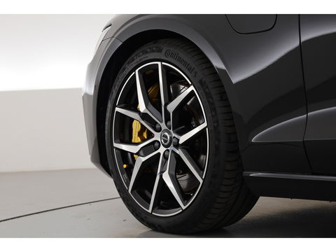 Volvo V60 2.0 T8 Plug-in hybrid AWD Polestar Engineered | B&W | HUD | ACC | 360 Cam | Trekhaak | Stuur- & 4x stoelverw. |