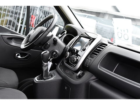 Renault Trafic 2.0 dCi 170 T29 L2H1 Luxe Cruise, Camera, Carplay, 170PK, Automaat, Trekhaak, LED, Trekhaak, Sensoren, Uniek!
