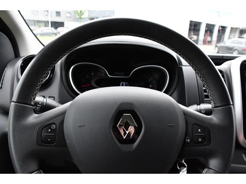 Renault Trafic 2.0 dCi 170 T29 L2H1 Luxe Cruise, Camera, Carplay, 170PK, Automaat, Trekhaak, LED, Trekhaak, Sensoren, Uniek!