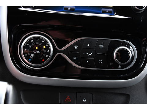 Renault Trafic 2.0 dCi 170 T29 L2H1 Luxe Cruise, Camera, Carplay, 170PK, Automaat, Trekhaak, LED, Trekhaak, Sensoren, Uniek!