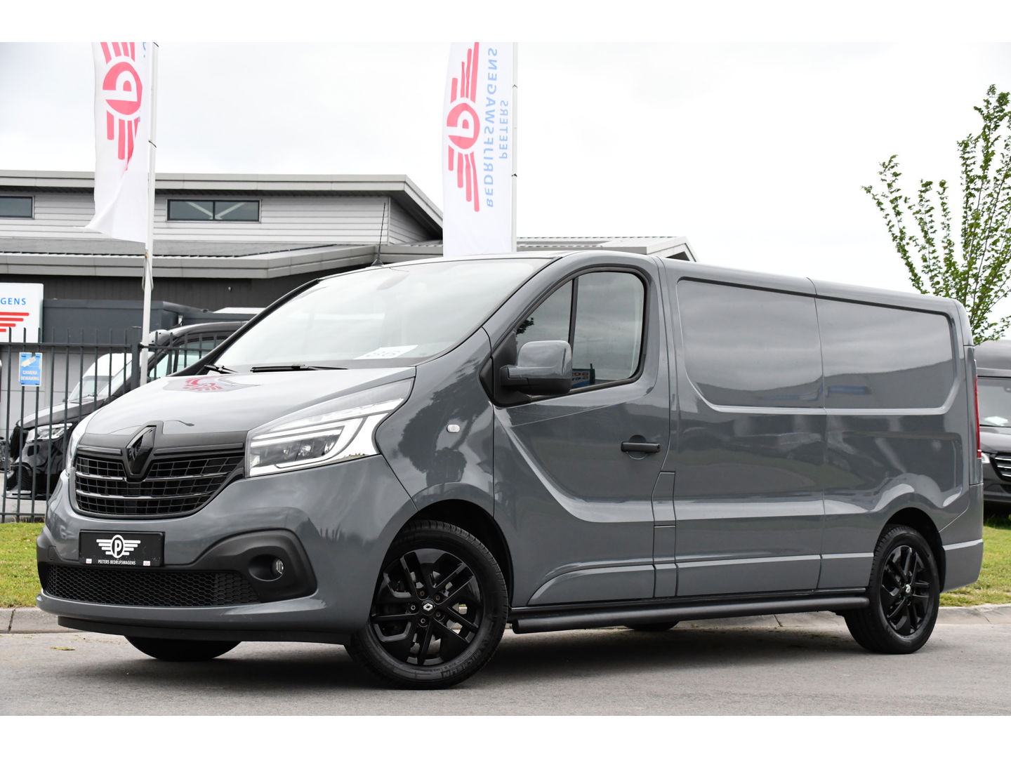 Renault Trafic 2.0 dCi 170 T29 L2H1 Luxe Cruise, Camera, Carplay, 170PK, Automaat, Trekhaak, LED, Trekhaak, Sensoren, Uniek!