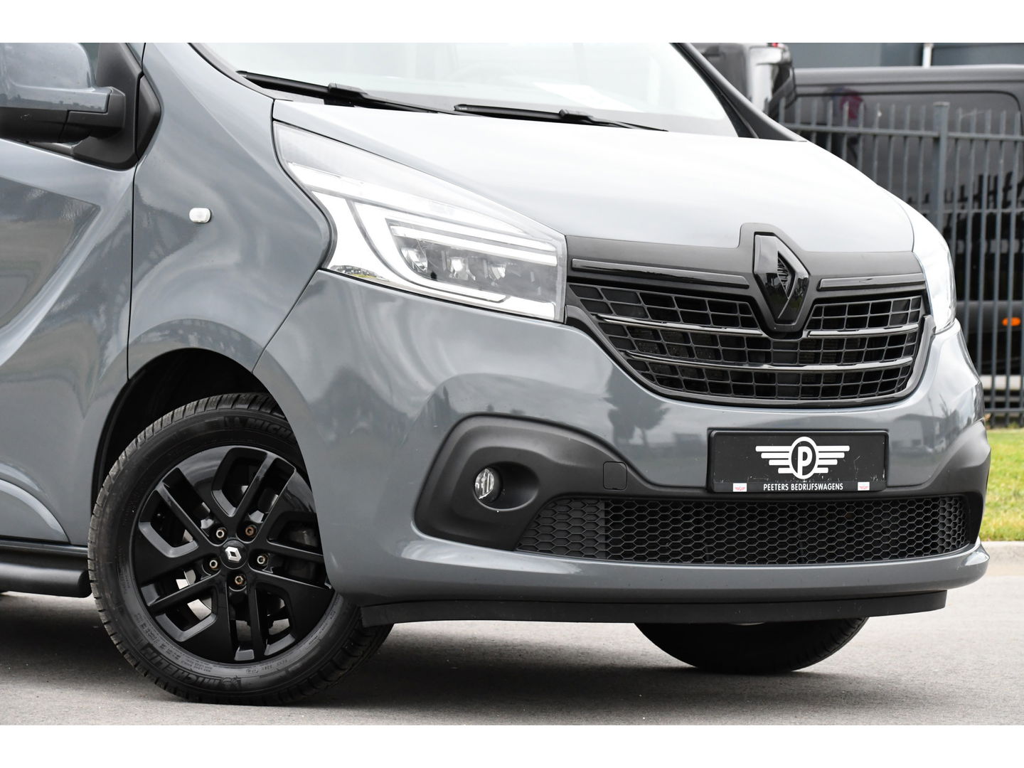 Renault Trafic 2.0 dCi 170 T29 L2H1 Luxe Cruise, Camera, Carplay, 170PK, Automaat, Trekhaak, LED, Trekhaak, Sensoren, Uniek!