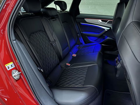 Audi A6 Avant 55 TFSI V6T Quattro S-Line Pano B&O Luchtv Sfeer NAP