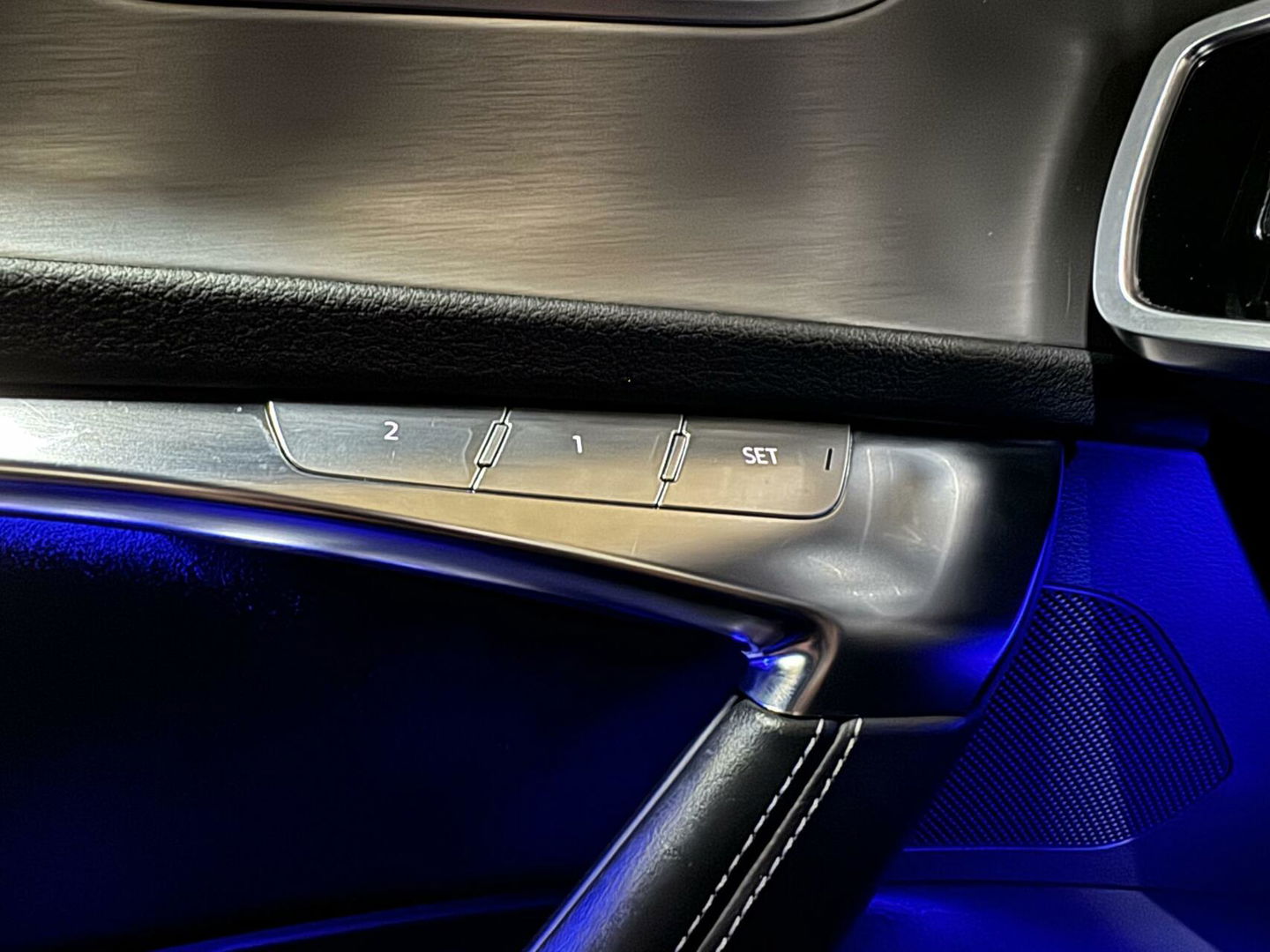 Audi A6 Avant 55 TFSI V6T Quattro S-Line Pano B&O Luchtv Sfeer NAP