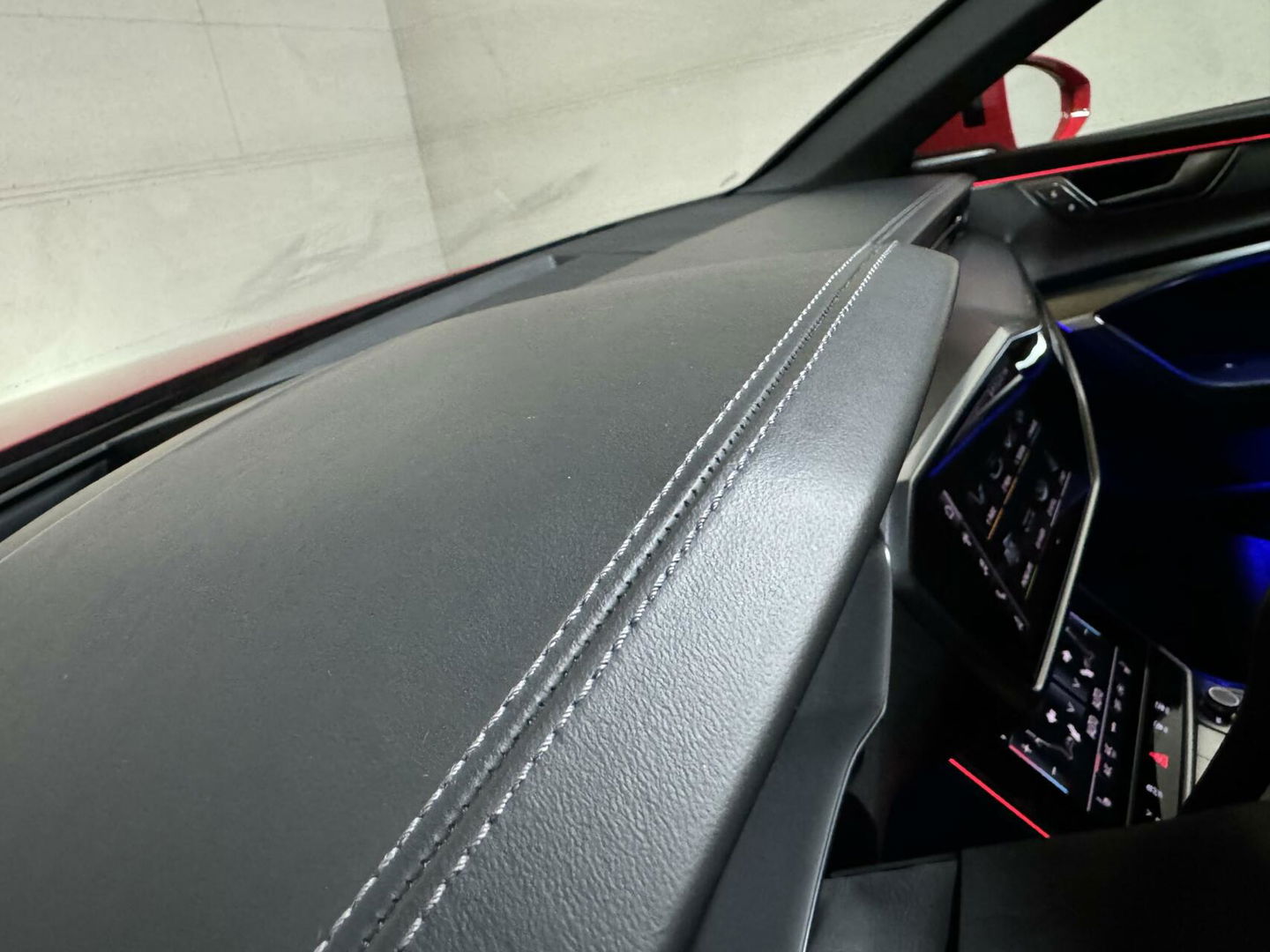 Audi A6 Avant 55 TFSI V6T Quattro S-Line Pano B&O Luchtv Sfeer NAP