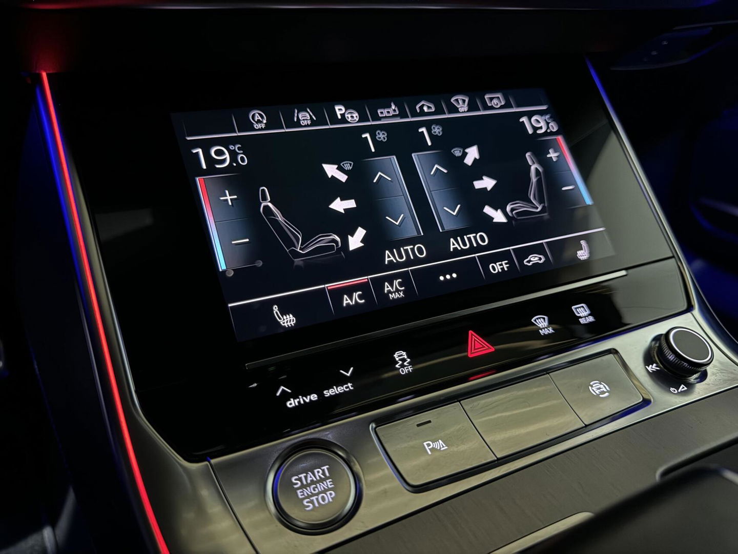 Audi A6 Avant 55 TFSI V6T Quattro S-Line Pano B&O Luchtv Sfeer NAP