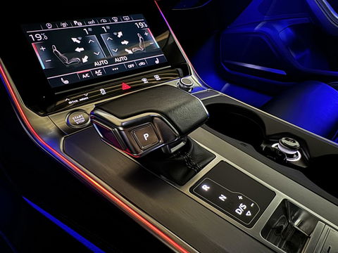 Audi A6 Avant 55 TFSI V6T Quattro S-Line Pano B&O Luchtv Sfeer NAP