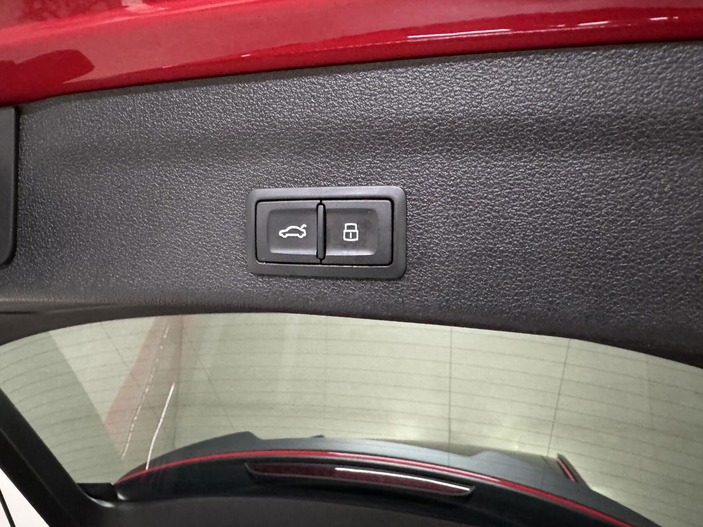 Audi A6 Avant 55 TFSI V6T Quattro S-Line Pano B&O Luchtv Sfeer NAP