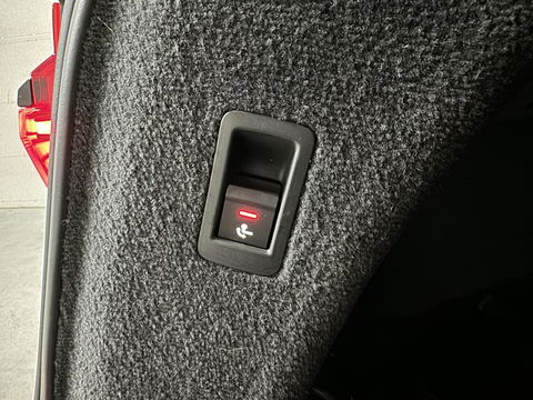 Audi A6 Avant 55 TFSI V6T Quattro S-Line Pano B&O Luchtv Sfeer NAP