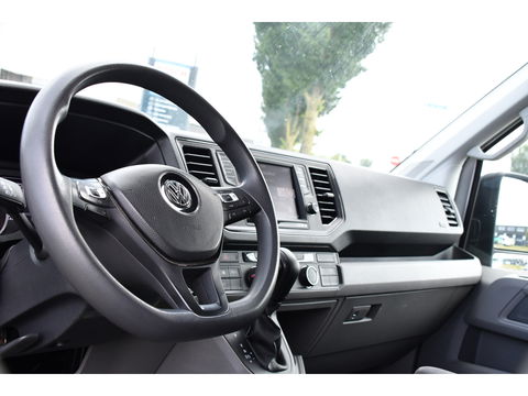 Volkswagen Crafter 2.0 TDI L3H2 Highline PB Edition Adaptieve Cruise, Camera, 360 Sensoren, Carplay, LED, Trekhaak, Automaat, Uniek!