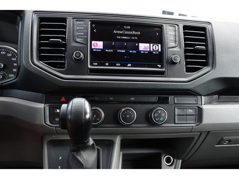 Volkswagen Crafter 2.0 TDI L3H2 Highline PB Edition Adaptieve Cruise, Camera, 360 Sensoren, Carplay, LED, Trekhaak, Automaat, Uniek!