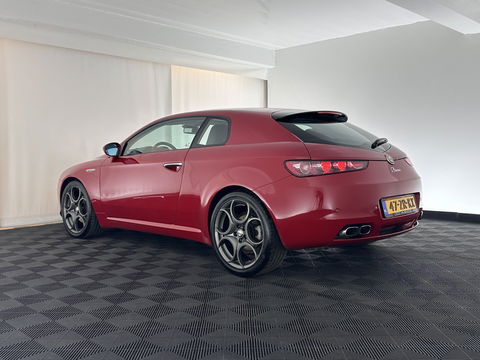 Alfa Romeo Brera 2.2 JTS Selespeed SkyWindow Aut.*PANO | LUXURY-LEATHER | HEATED-SPORTSEATS | ECC | SHIFT-PADDLES | PDC | CRUISE | 19''ALU*