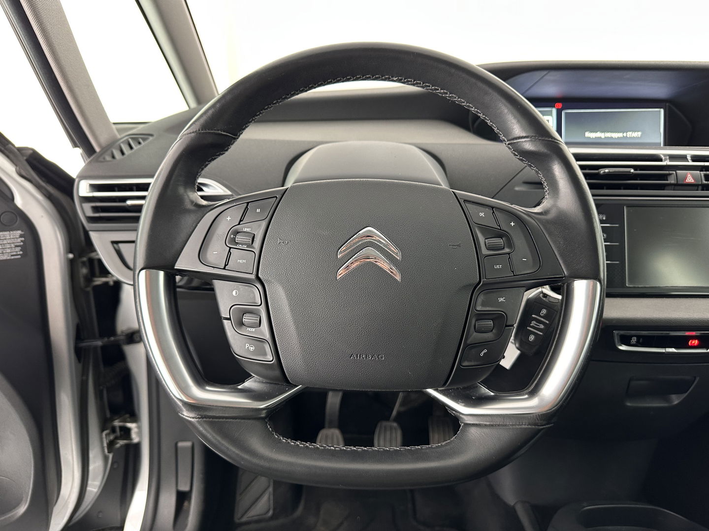 Citroën C4 Picasso 1.6 BlueHDi Intensive *NAVI-FULLMAP | DIGI-COCKPIT | COMFORT-SEATS | KEYLESS | CAMERA | ECC | PDC | CRUISE | 16''ALU*