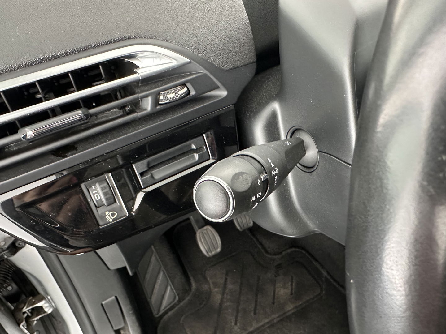 Citroën C4 Picasso 1.6 BlueHDi Intensive *NAVI-FULLMAP | DIGI-COCKPIT | COMFORT-SEATS | KEYLESS | CAMERA | ECC | PDC | CRUISE | 16''ALU*