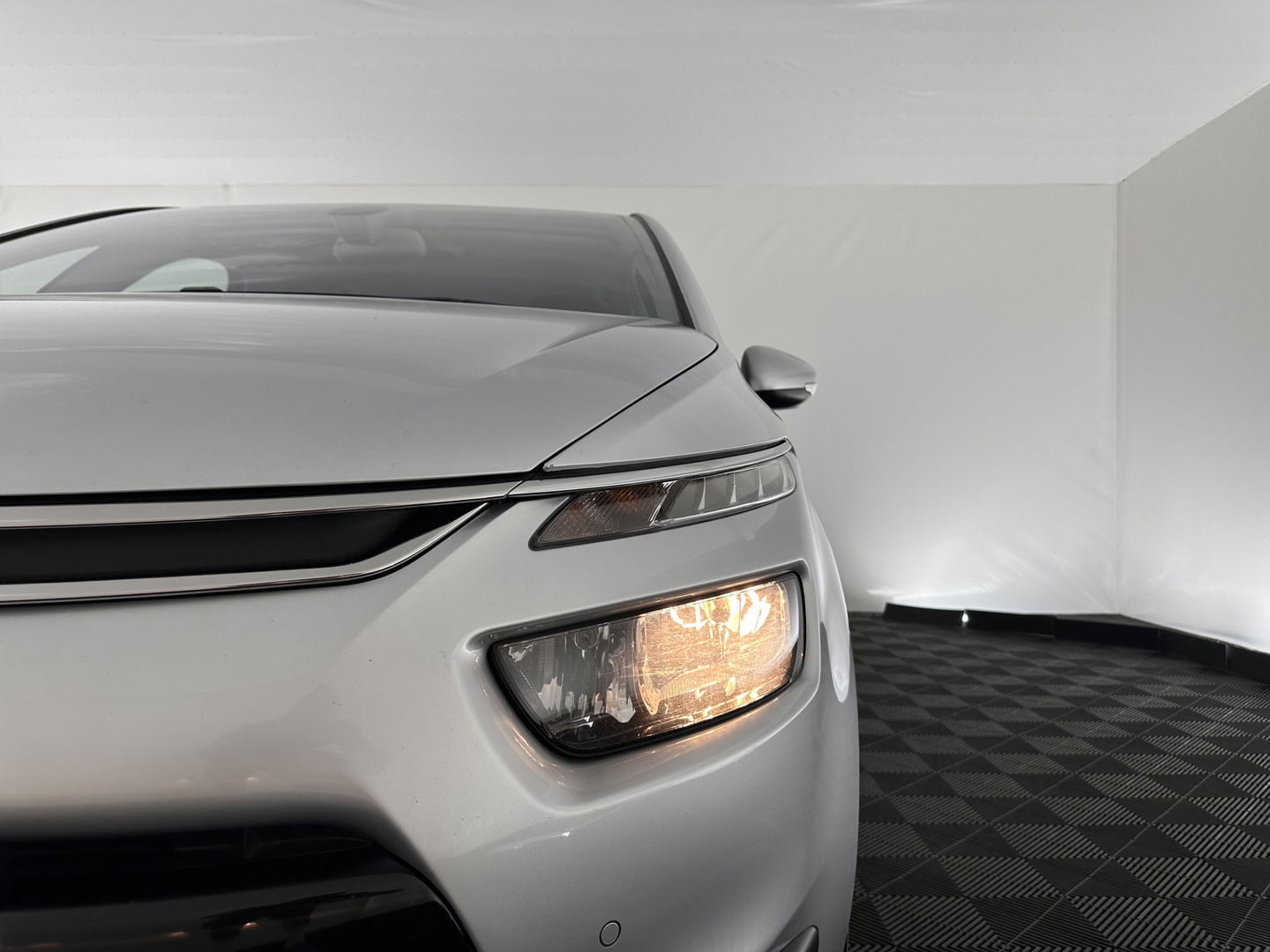 Citroën C4 Picasso 1.6 BlueHDi Intensive *NAVI-FULLMAP | DIGI-COCKPIT | COMFORT-SEATS | KEYLESS | CAMERA | ECC | PDC | CRUISE | 16''ALU*