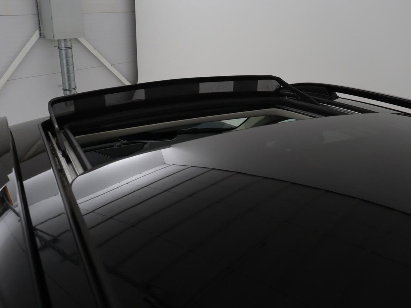 Lynk & Co 01 1.5 Plug In | Panoramadak | Infinity by Harman | Camera | Adaptive cruise | Stoelverwarming | Carplay | Memory | Full LED
