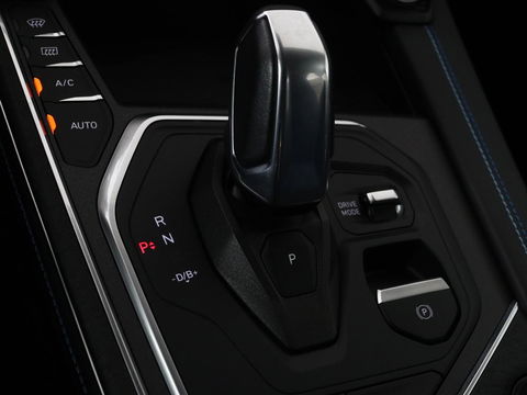 Lynk & Co 01 1.5 Plug In | Panoramadak | Infinity by Harman | Camera | Adaptive cruise | Stoelverwarming | Carplay | Memory | Full LED