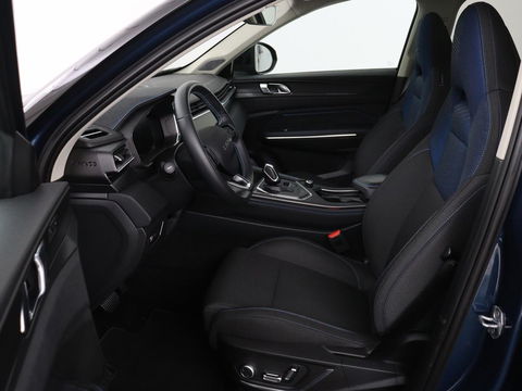 Lynk & Co 01 1.5 Plug In | Panoramadak | Infinity by Harman | Camera | Adaptive cruise | Stoelverwarming | Carplay | Memory | Full LED