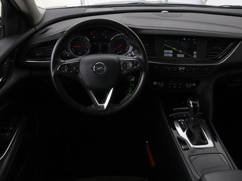 Opel Insignia 1.5 Turbo Executive | Leder/Alcantara | Trekhaak | Carplay | Navigatie | Climate control | Cruise control | Parkeerhulp