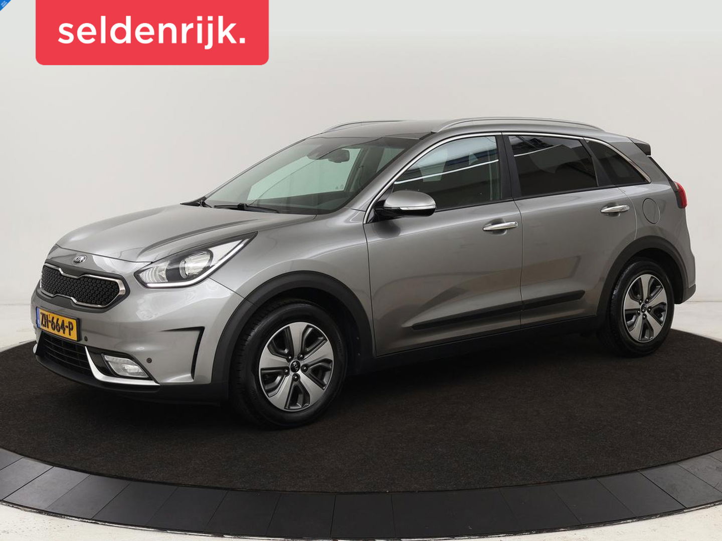 Kia Niro 1.6 GDi Hybrid DynamicLine | Carplay | Camera | Half leder | Navigatie | Climate control | Cruise control | Bluetooth