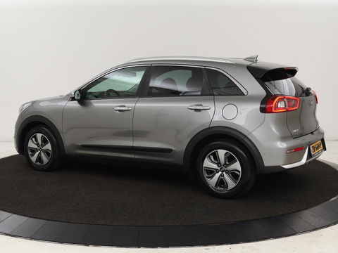 Kia Niro 1.6 GDi Hybrid DynamicLine | Carplay | Camera | Half leder | Navigatie | Climate control | Cruise control | Bluetooth