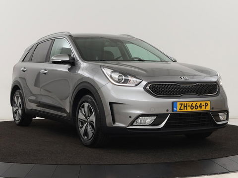 Kia Niro 1.6 GDi Hybrid DynamicLine | Carplay | Camera | Half leder | Navigatie | Climate control | Cruise control | Bluetooth