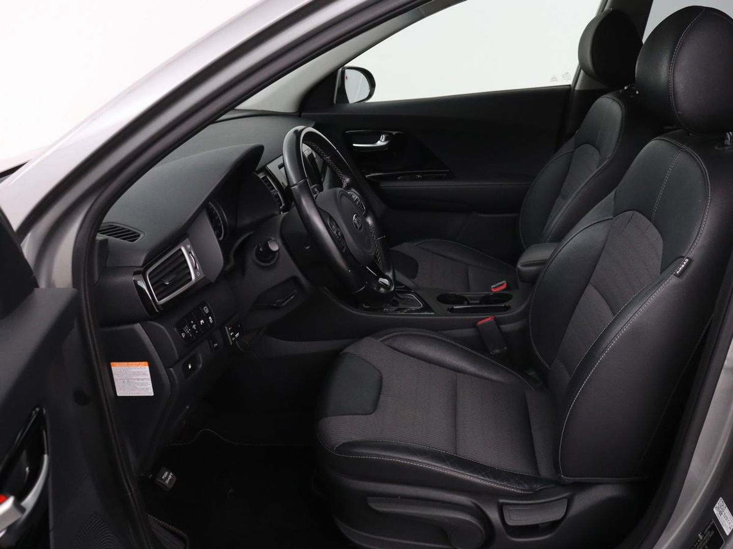 Kia Niro 1.6 GDi Hybrid DynamicLine | Carplay | Camera | Half leder | Navigatie | Climate control | Cruise control | Bluetooth