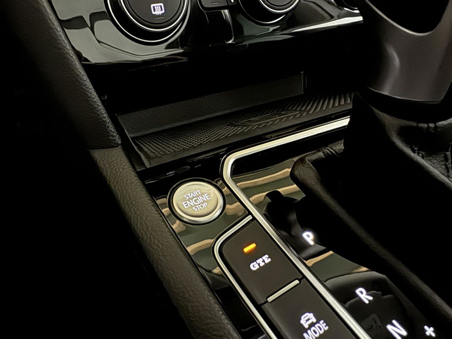 Volkswagen Passat Variant 1.4 TSI PHEV GTE Pano Leer Virtual Carplay Trekh.