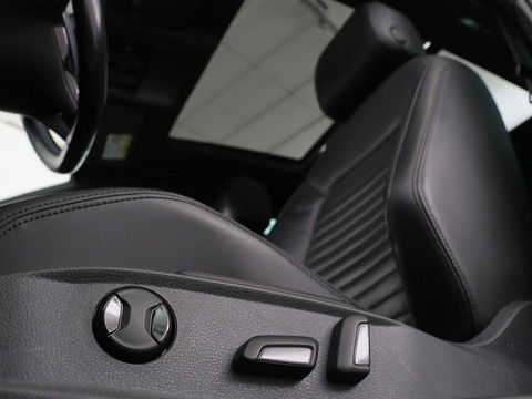 Volkswagen Passat 1.4 TSI GTE Highline | Leder | Panoramadak | Dynaudio | 360 camera | Carplay | Massage | Stoelverwarming | Dodehoek detectie | Full LED