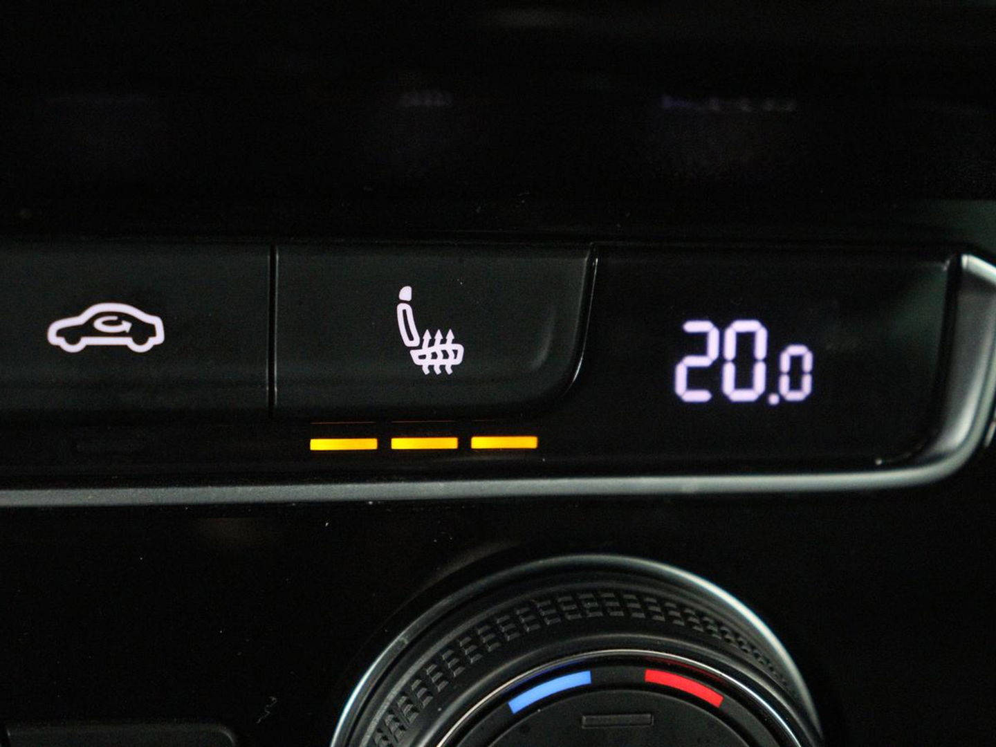 Volkswagen Passat 1.4 TSI GTE Highline | Leder | Panoramadak | Dynaudio | 360 camera | Carplay | Massage | Stoelverwarming | Dodehoek detectie | Full LED