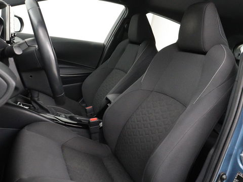 Toyota Corolla 1.8 Hybrid Business Intro | Head-Up | Stoelverwarming | Adaptive cruise | Carplay | Carplay | Navigatie | Keyless | Park Assist