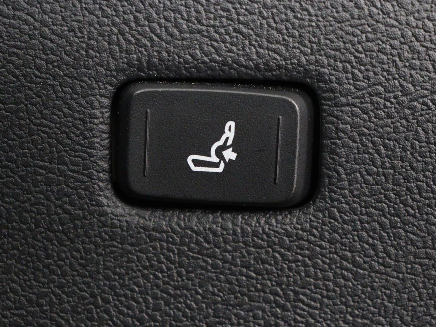 Toyota Corolla 1.8 Hybrid Business Intro | Head-Up | Stoelverwarming | Adaptive cruise | Carplay | Carplay | Navigatie | Keyless | Park Assist