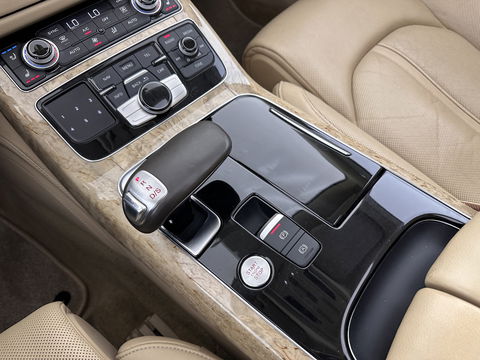 Audi A8 4.2 TDI quattro Pro Line Aut. *PANO | ADAPTIVE-CRUISE | FULL-LEATHER | XENON | BOSE-SOUND | TOP-VIEW | MEMORY/ COMFORT-PACK | KEYLESS | NAVI-FULLAMP | 21''ALU | ECC | PDC*