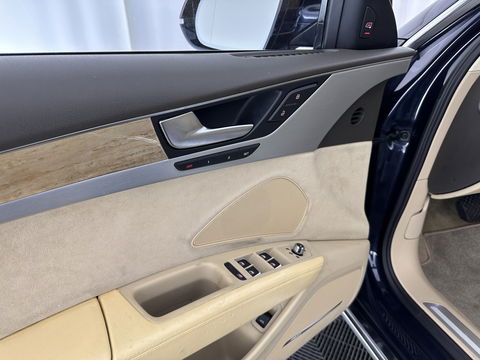 Audi A8 4.2 TDI quattro Pro Line Aut. *PANO | ADAPTIVE-CRUISE | FULL-LEATHER | XENON | BOSE-SOUND | TOP-VIEW | MEMORY/ COMFORT-PACK | KEYLESS | NAVI-FULLAMP | 21''ALU | ECC | PDC*