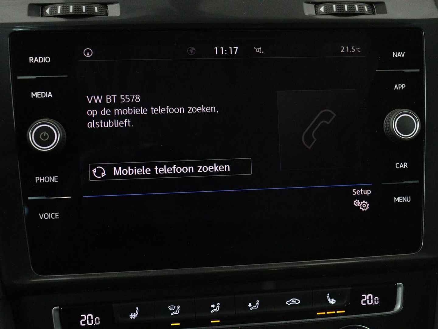 Volkswagen Golf 1.0 TSI Comfortline | Panoramadak | Stoelverwarming | Massage | Full LED | Carplay | Camera | Adaptive cruise | Sportstoelen | Climate control