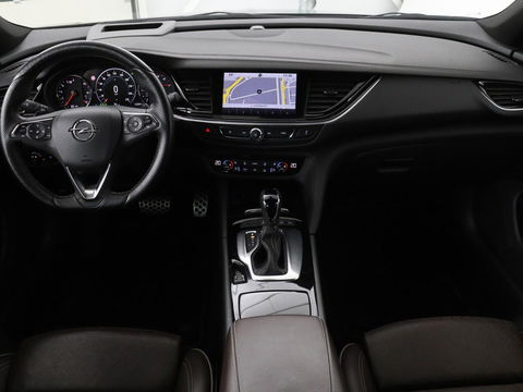 Opel Insignia Grand Sport 1.6 CDTI Innovation | OPC Line | Head-Up | Stoelventilatie | Leder | Massage | 360 camera | Carplay | AGR Stoel | Matrix LED | Navigatie | Stoel & stuurverwarming
